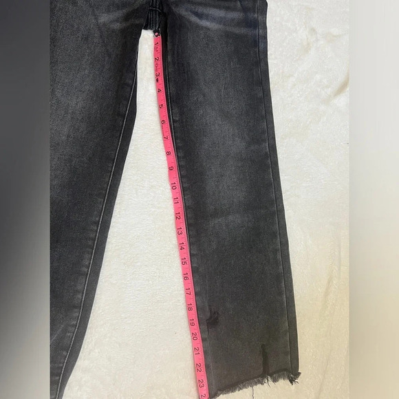 Risen Rhinestone Charcoal Straight Distressed Jean - Size 1/25 - Picture 9 of 14
